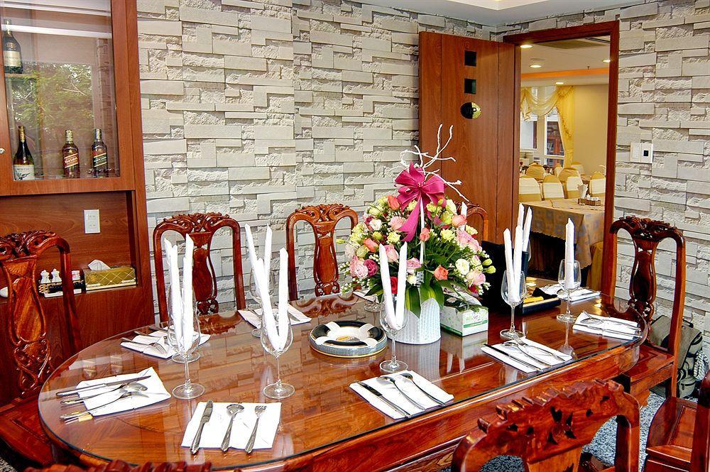 Nam Hung Hotel Nha Trang Exterior foto
