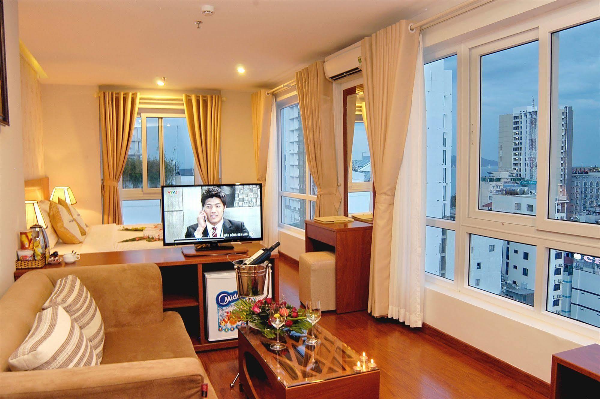 Nam Hung Hotel Nha Trang Exterior foto